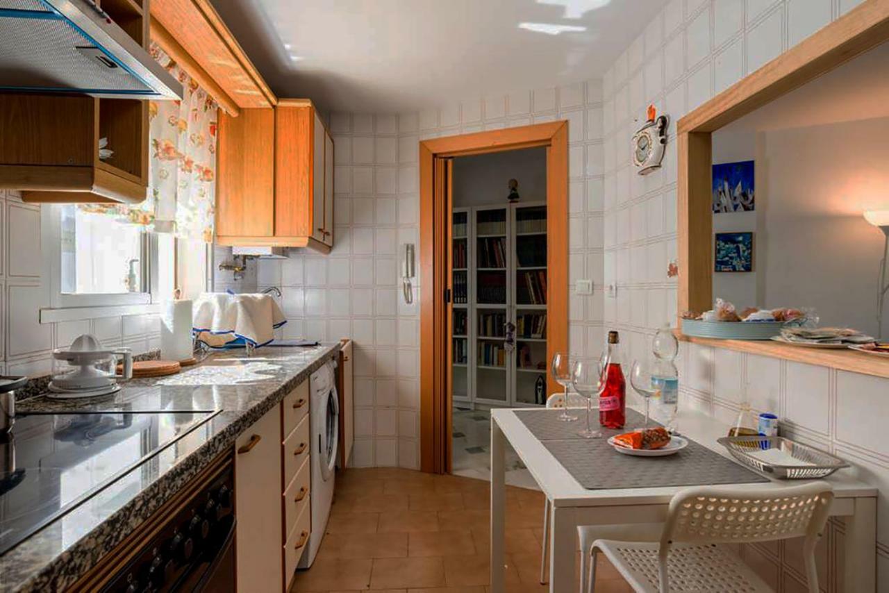 Apartamento Con Parking Gratuito Málaga Dış mekan fotoğraf