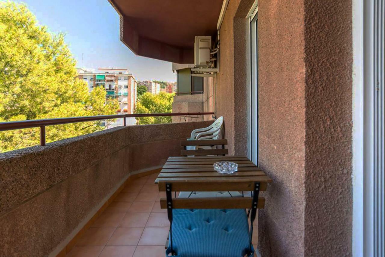 Apartamento Con Parking Gratuito Daire Málaga Dış mekan fotoğraf